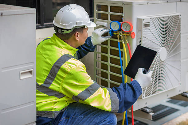 Professional Ac Installation technician working in Lewisville, ID
